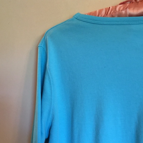 Pretty V neck turquoise three quarter length sleeve tee, excellent condition! - Picture 10 of 16